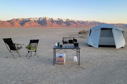 Camping in Oregon's Untamed Wilderness