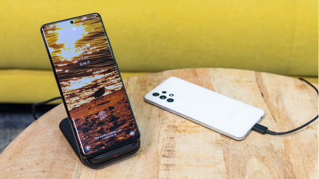 Use a Galaxy A53 Wireless Charger for Convenient Charging? Here's How to Do