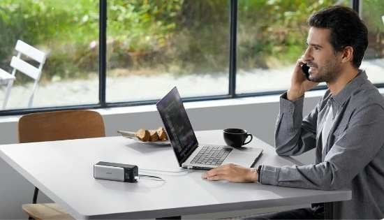 An Easy Guide to Choosing the Best Laptop Power Bank