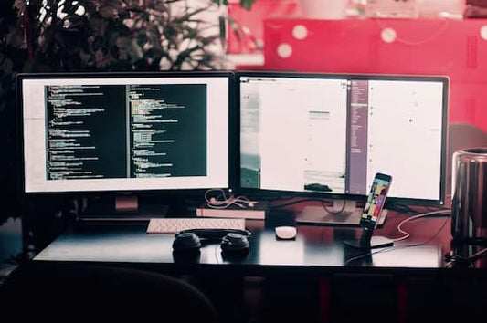 How to Daisy Chain Monitors with HDMI