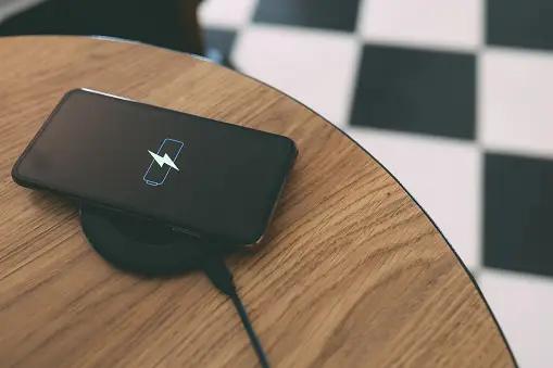 How to Enable Wireless Charging on Android Devices? A Complete Guide